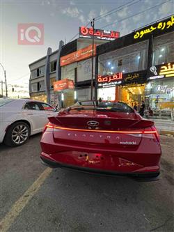 هیوندای ئەلەنترا